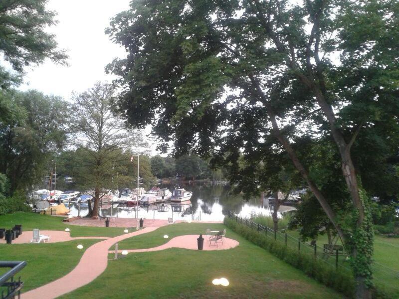 Haus Am See Berlin Dış mekan fotoğraf